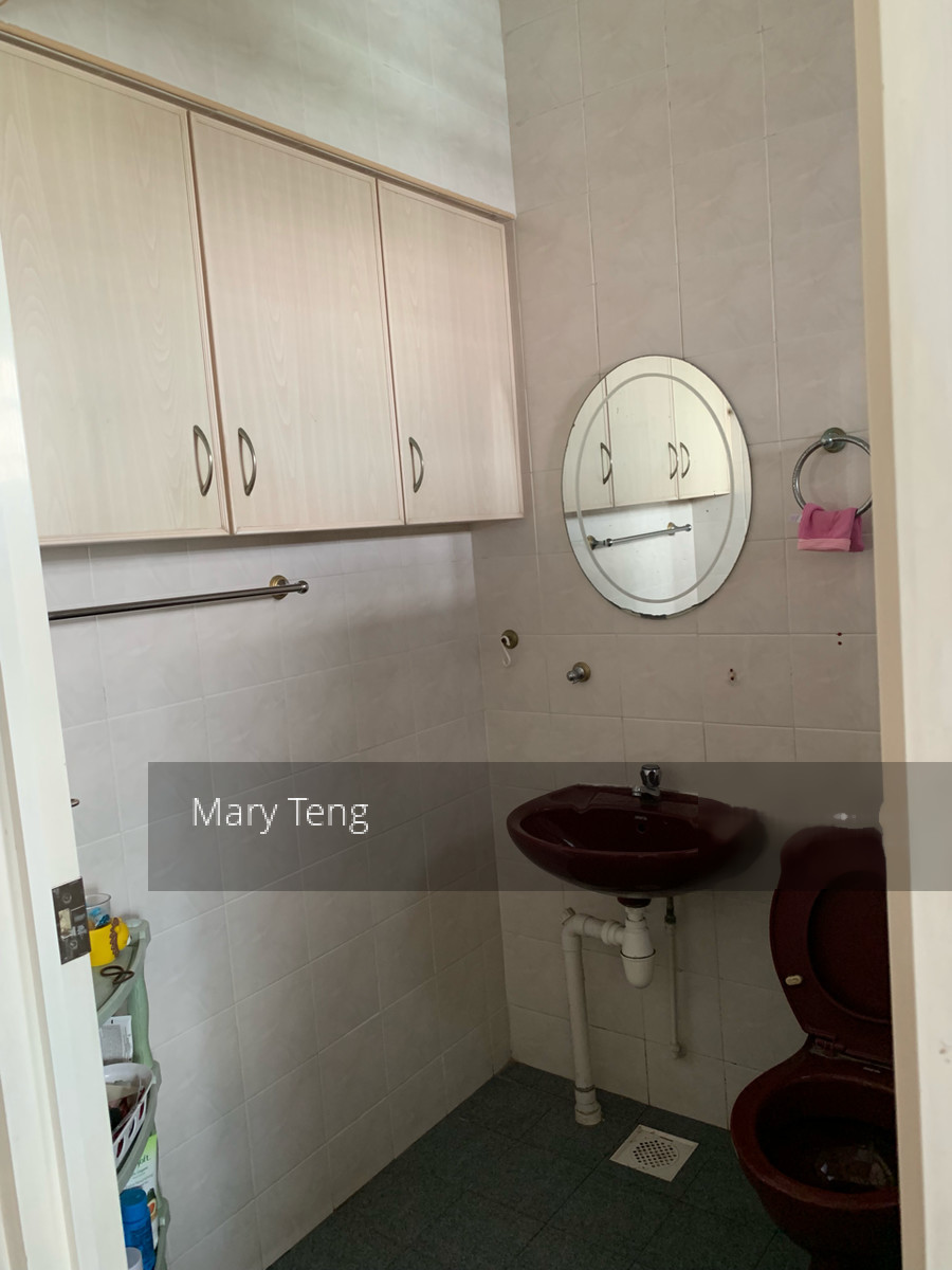 Jurong West Street 65 thumbnail photo